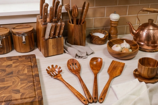 Saying Goodbye to Plastic Kitchen Tools: Is Your Cooking Space Truly Safe from Microplastics?
